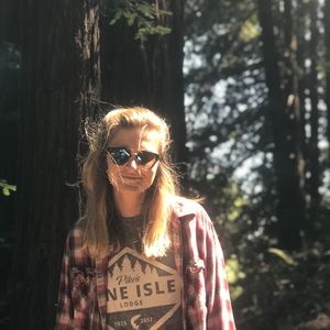 Meet your Posher, Madeline